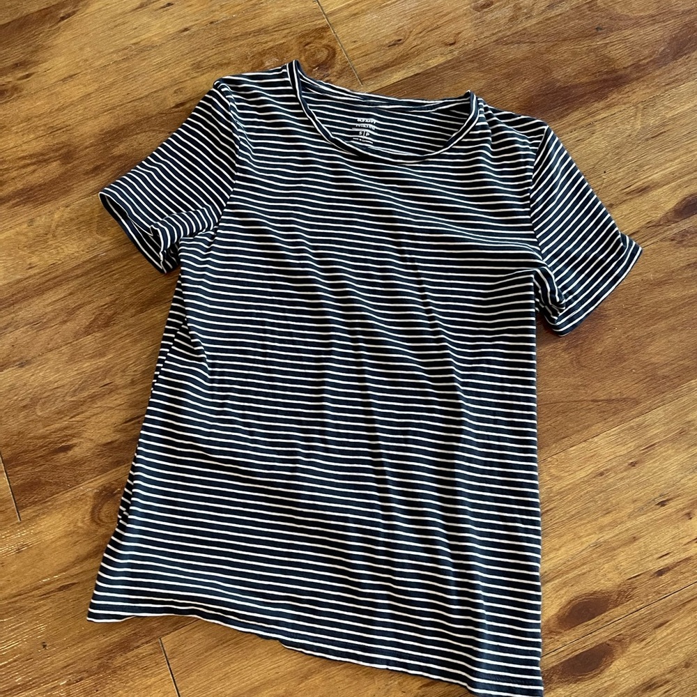 Old navy striped relaxed tee